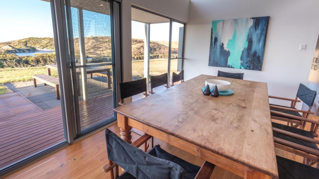Middle River Beach House - East & West House Stokes Bay Extérieur photo