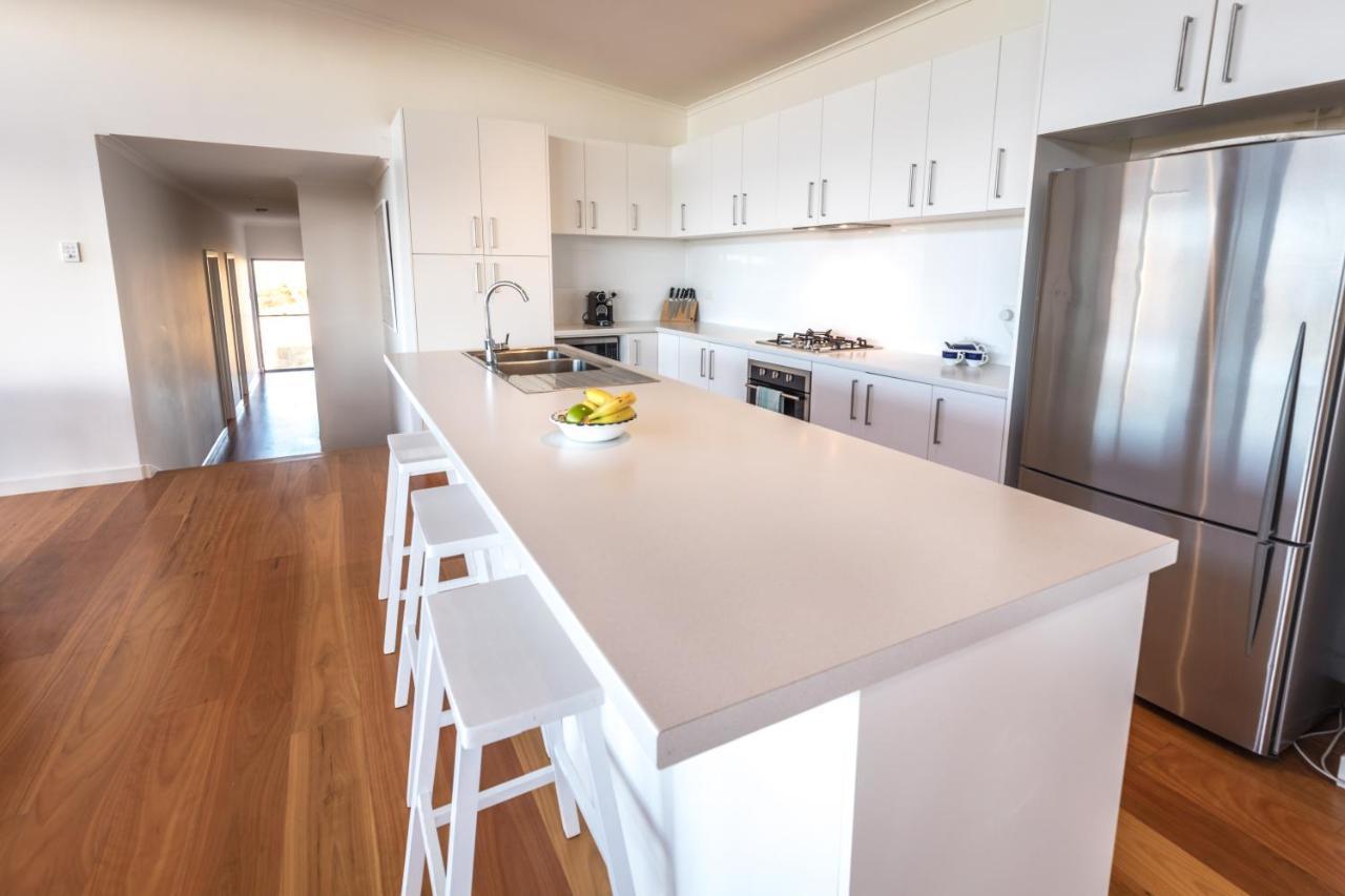Middle River Beach House - East & West House Stokes Bay Extérieur photo